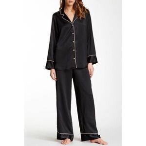 NATORI Satin Pajama Set